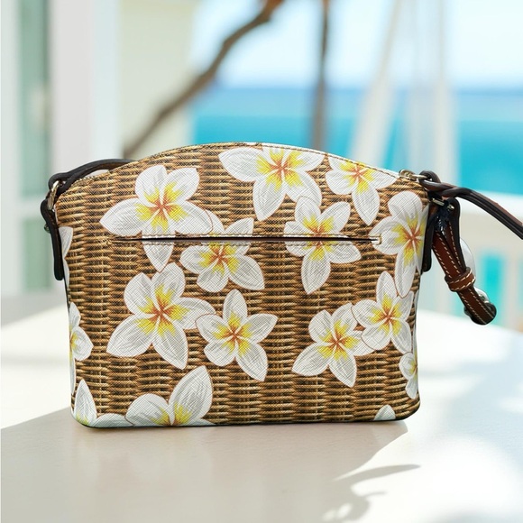 NWT Dooney & Bourke Plumeria Suki Crossbody Bag $228 - Picture 2 of 9